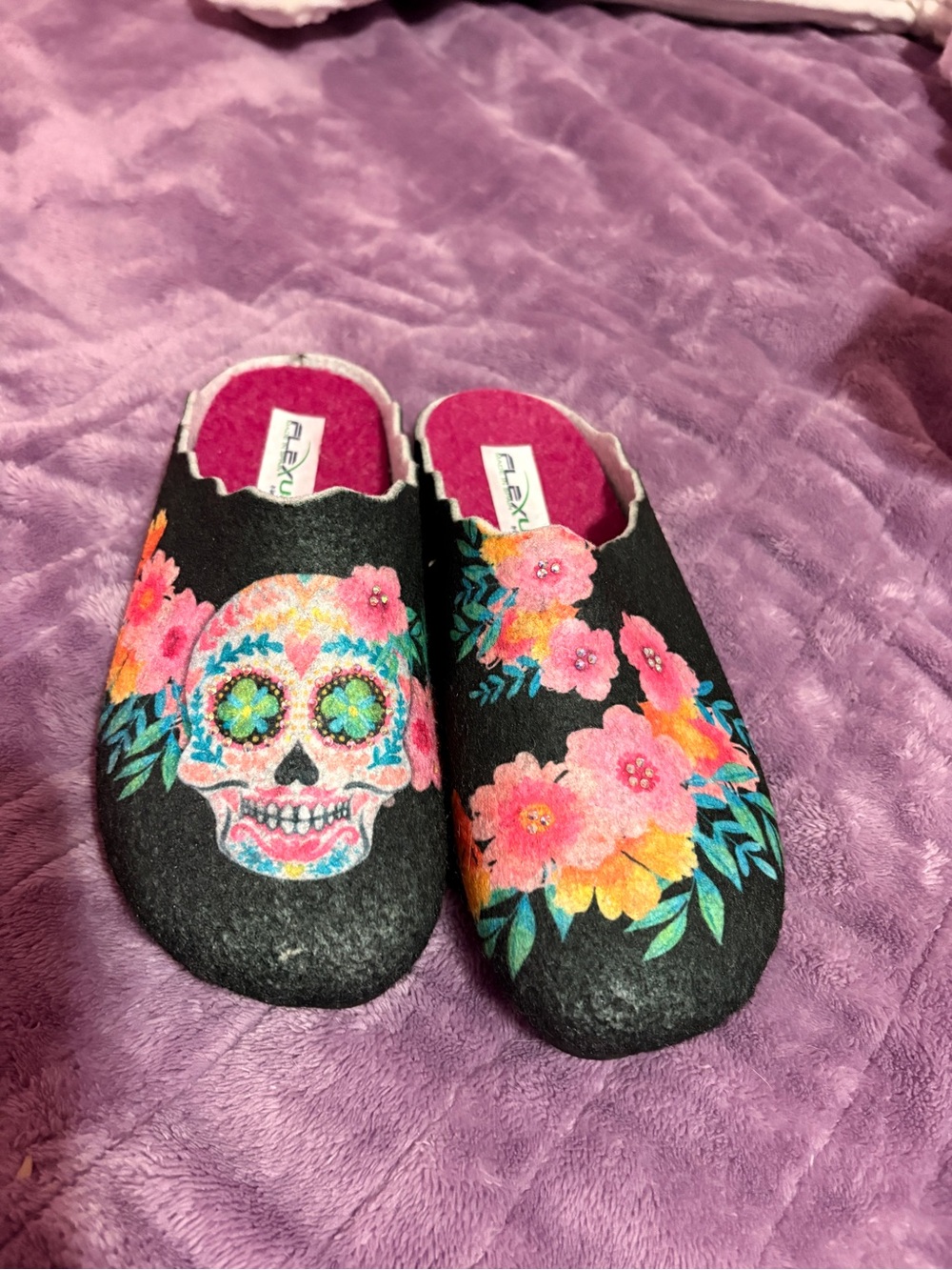 Women’s Brand New Flexus by Spring Step Sugar Skull Floral Shoes- Size 8.5